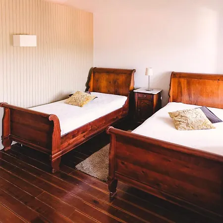 Casal De - Turismo De Habitacao * Tralhariz