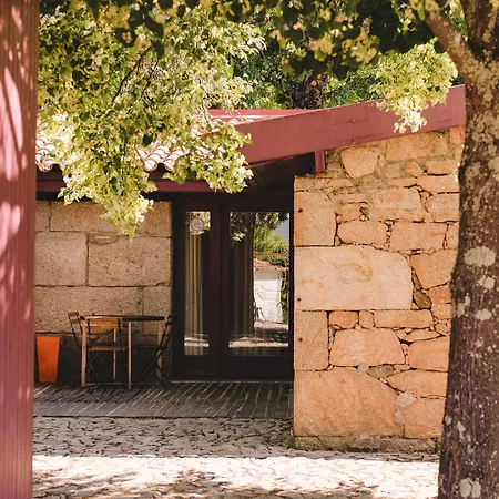 Guest house Casal De - Turismo De Habitacao Tralhariz