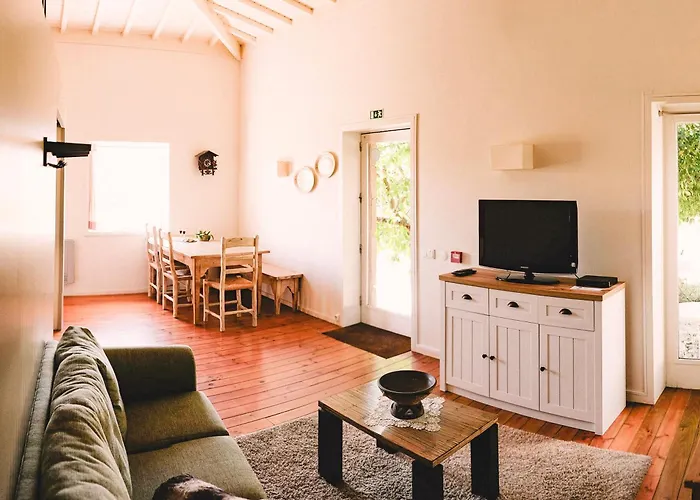 Pensjonat Casal De - Douro Valley